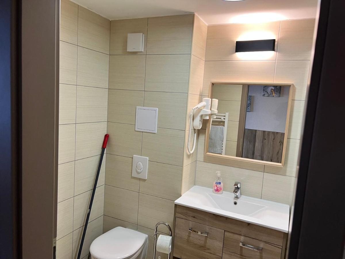 Apartament Siofok Ezustpart Granada 3 Kozvetlen Vizparti Foldszinti Apartman Zewnętrze zdjęcie