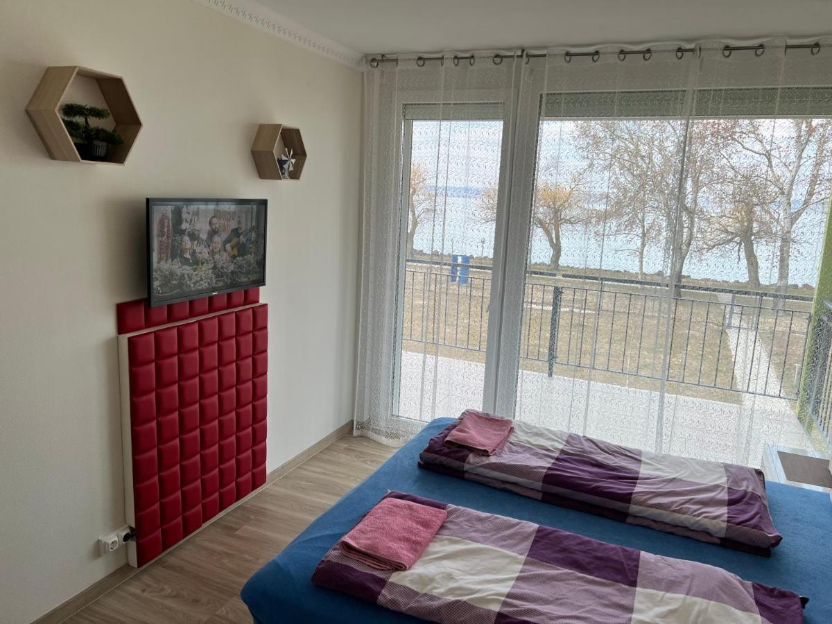 Apartament Siofok Ezustpart Granada 3 Kozvetlen Vizparti Foldszinti Apartman Zewnętrze zdjęcie